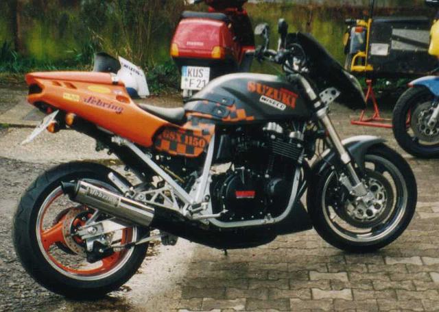 Dr's GSX 1100EF_Seite_Re.jpg